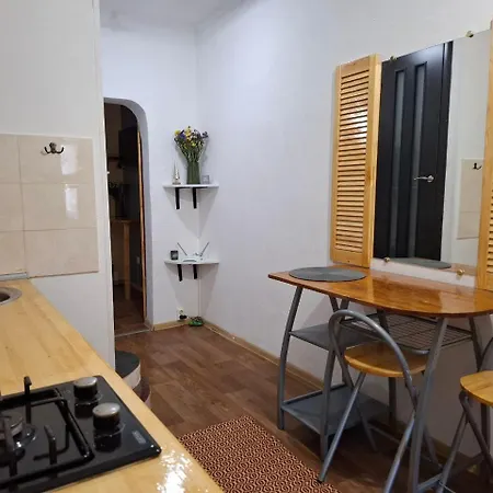 Apartman на єврейській *