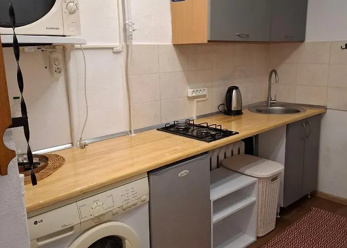 на єврейській