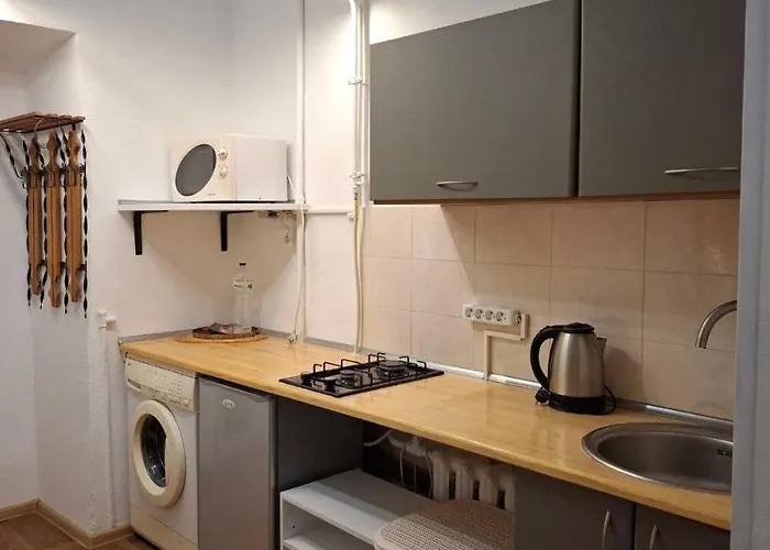 на єврейській *